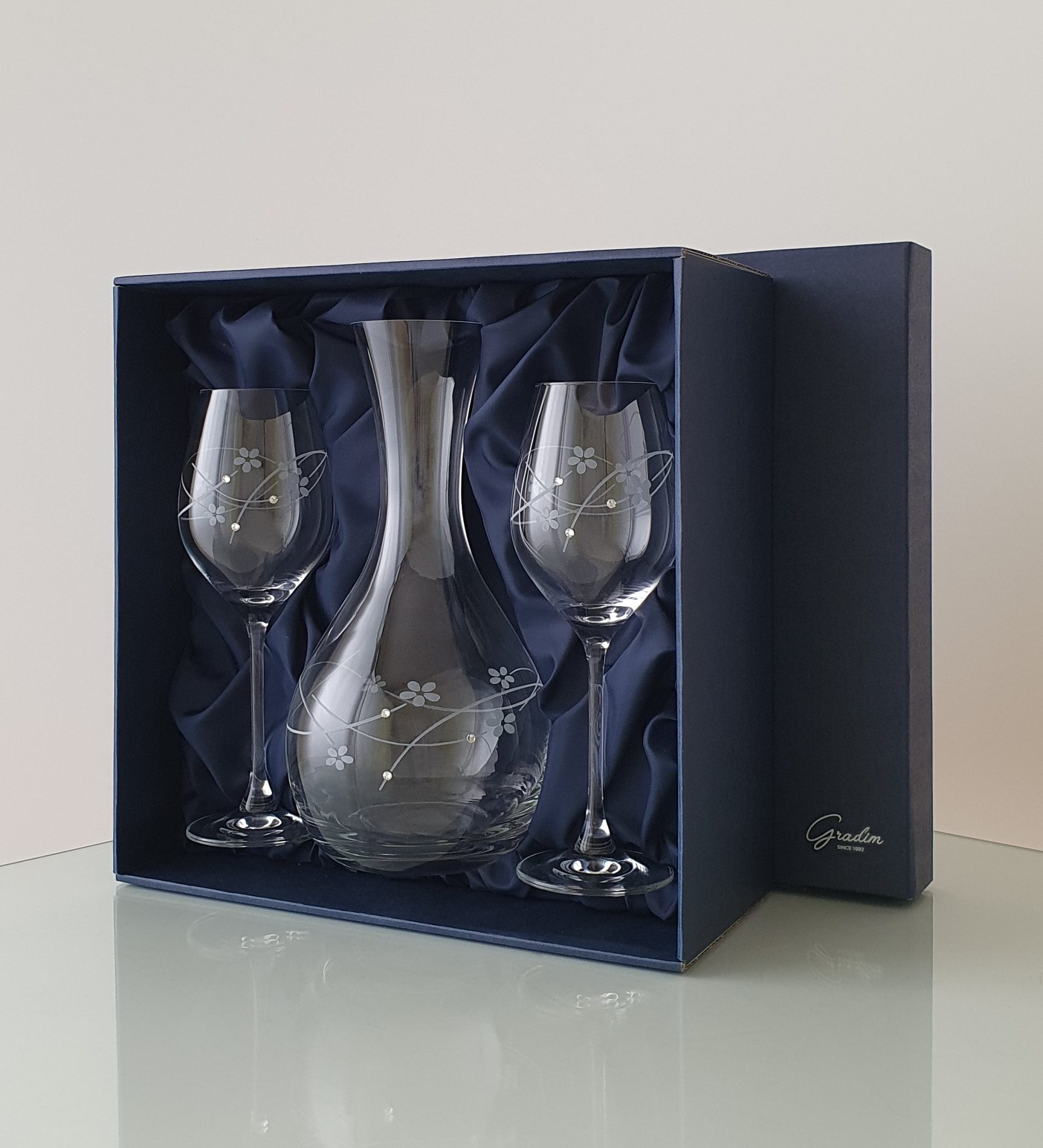 Flowers Gradim crystals, víno set, karafa 1200 ml + 2 ks víno 360 ml – Obrázok 2